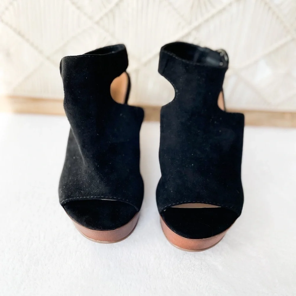 Torrid Black Platform Heel Sandals